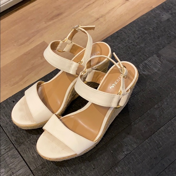 ~~Merona~~White wedges - Picture 2 of 2